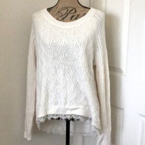 Nicole Miller Knit White Pullover Sweater with Lace Trimmed Hi-Lo Hemline